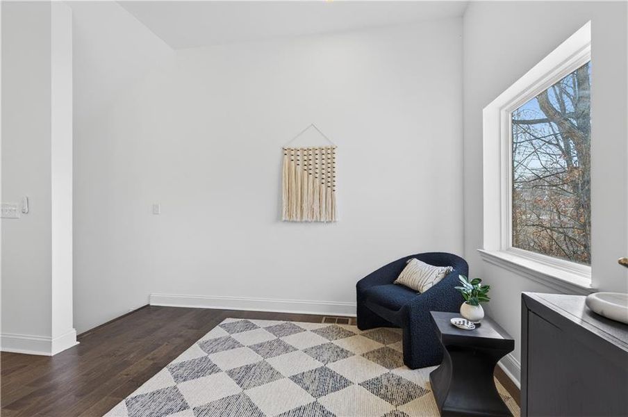 Image 23 of a home in .