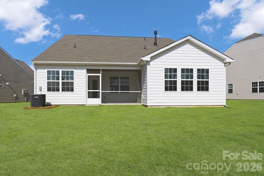 Exterior details and patio area of a home in Roselyn, Lancaster (Image 14).