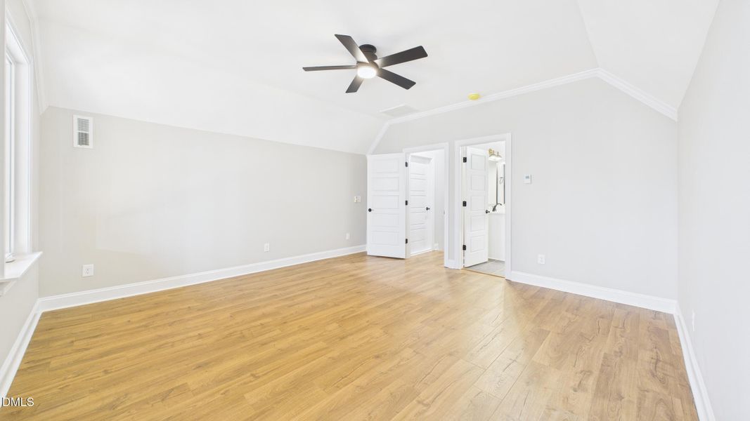 ultra estate tours 019