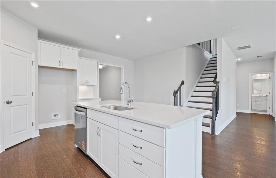 Furnished interior view inside a new home in Hawthorne Ridge, McDonough (Image 8).