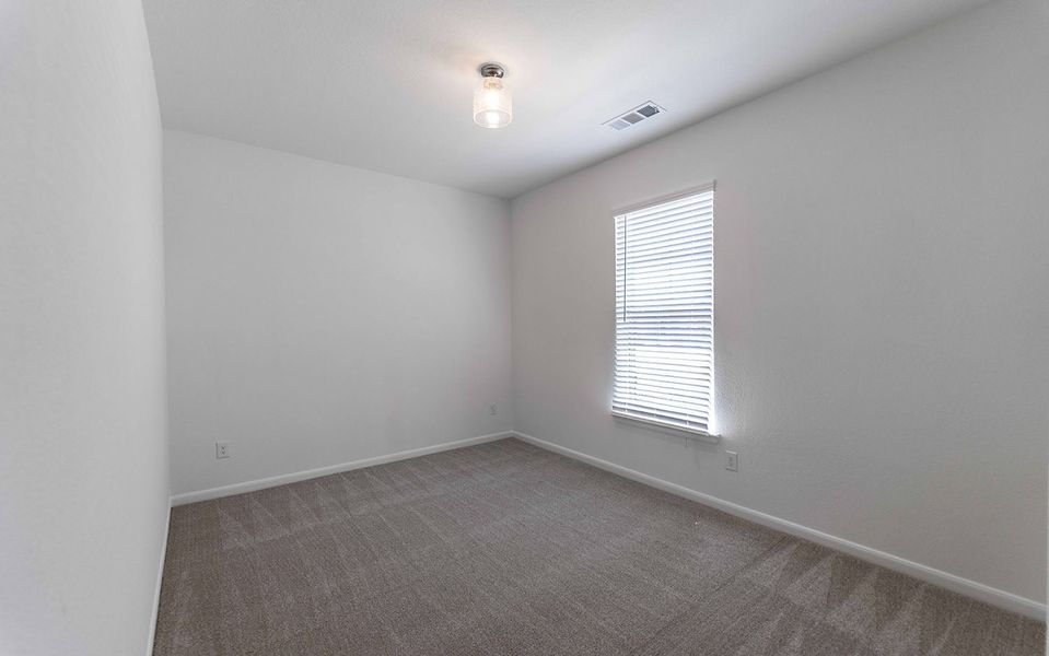 Spacious, unfurnished interior of a new home in Solterra, Mesquite (Image 17).