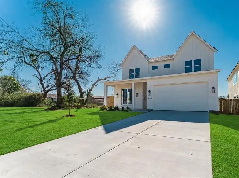Front exterior of a new home in , Dallas, TX, highlighting curb appeal (Image 2). Front exterior of a new home in , Dallas, TX, highlighting curb appeal (Image 2).