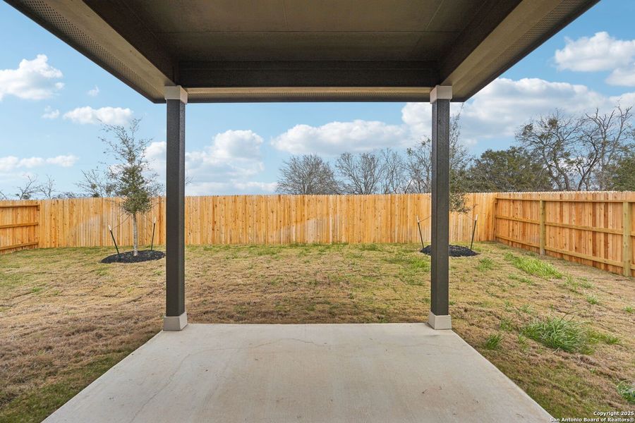 Exterior details and patio area of a home in Carmel Ranch, Schertz (Image 4).