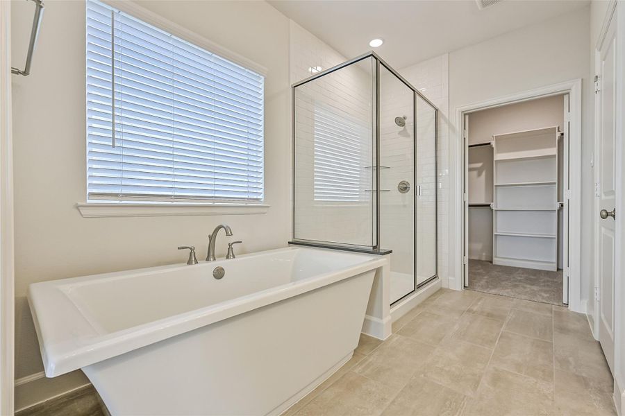 Furnished interior view inside a new home in Pearland Old Townsite, Pearland (Image 16). Furnished interior view inside a new home in Pearland Old Townsite, Pearland (Image 16).