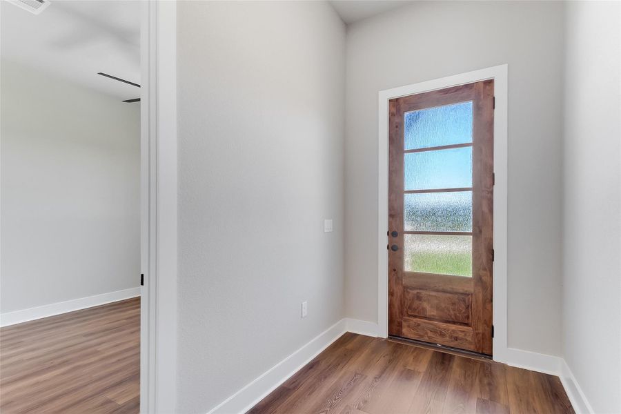 Spacious, unfurnished interior of a new home in , Bertram (Image 18).