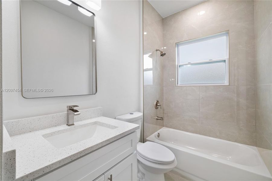 Furnished interior view inside a new home in , Ocala (Image 16).