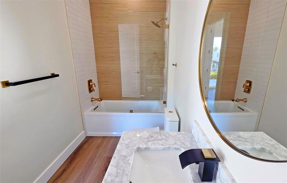 Image 78 of a home in .