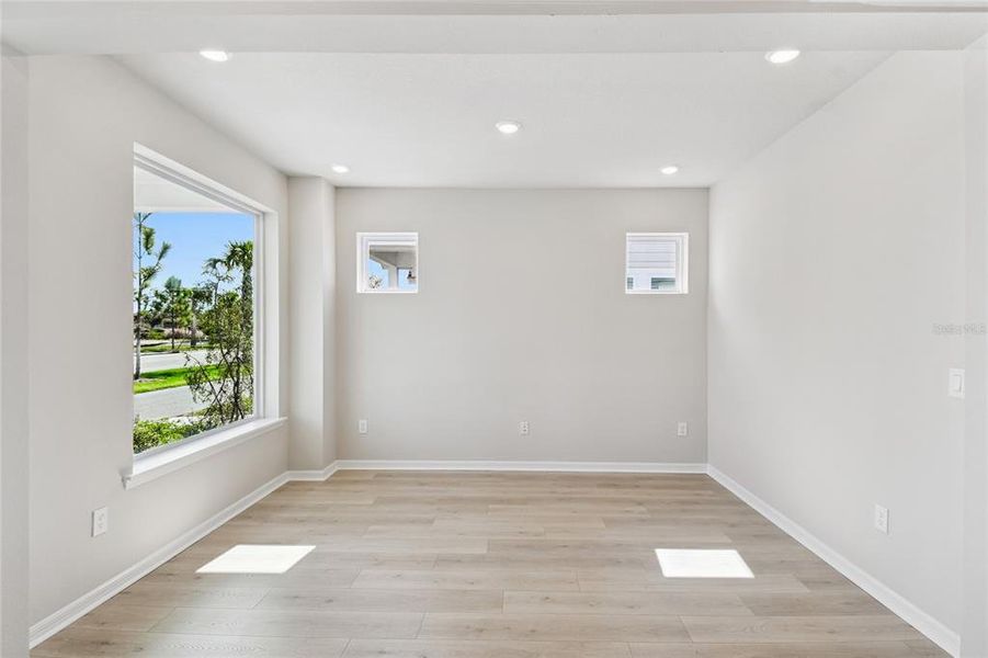 Spacious, unfurnished interior of a new home in Weslyn Park in Sunbridge 34', St. Cloud (Image 24).