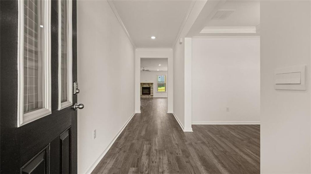 Spacious, unfurnished interior of a new home in Westland, Bogart (Image 30).