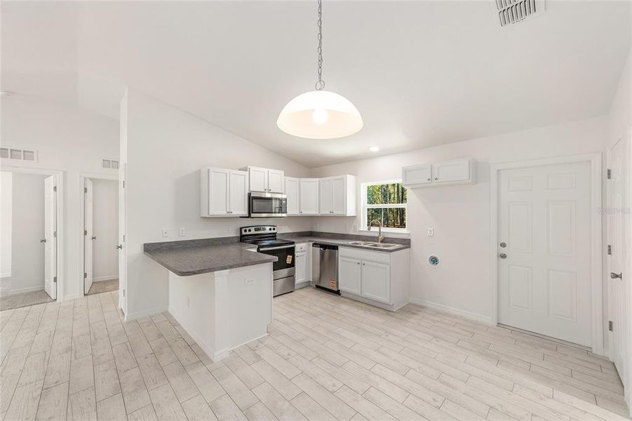 Furnished interior view inside a new home in , Dunnellon (Image 12). Furnished interior view inside a new home in , Dunnellon (Image 12).