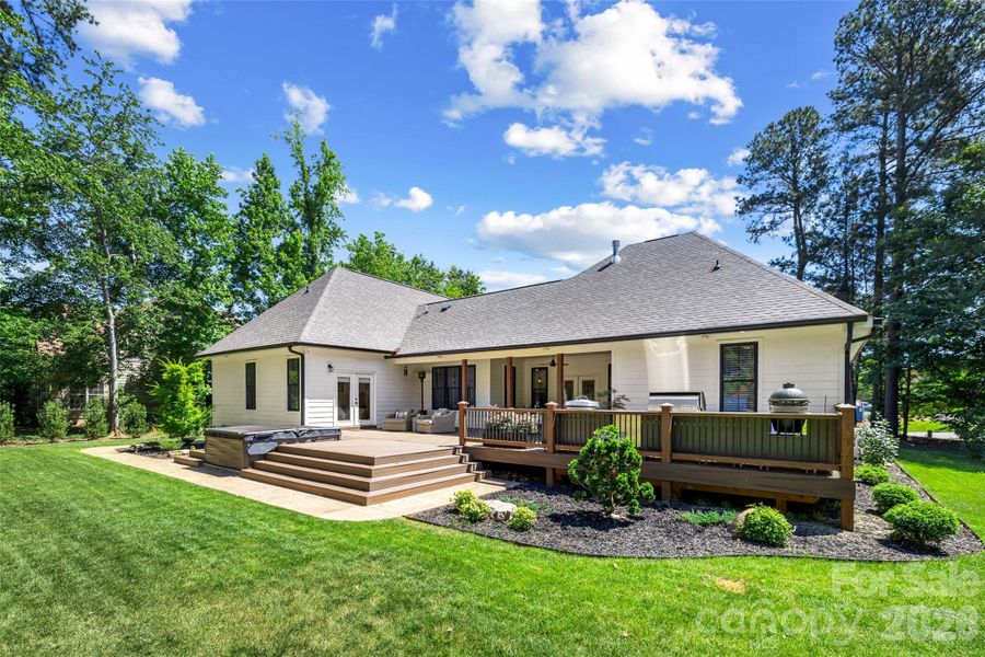 Exterior details and patio area of a home in , Denver (Image 24).