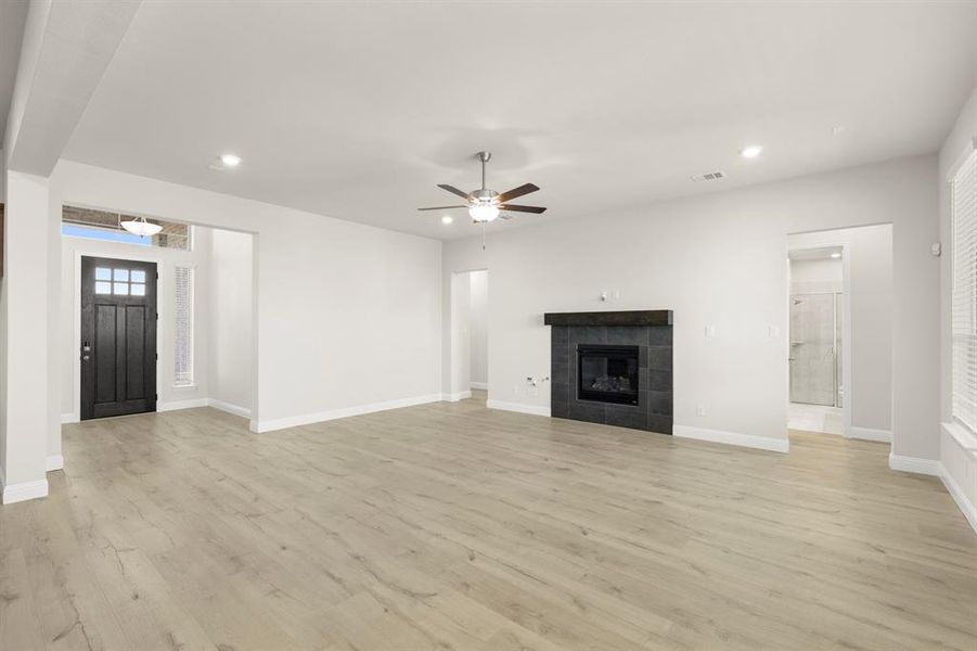 12. 532 Birthright - Family (2)