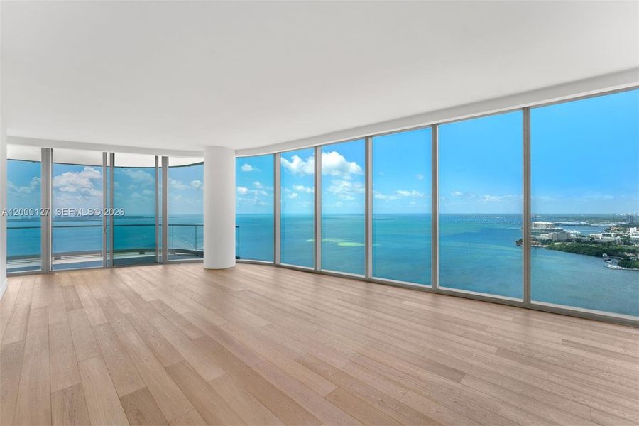 Spacious, unfurnished interior of a new home in , Miami (Image 9).