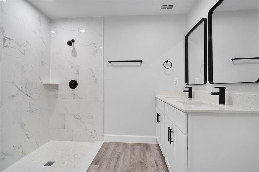 Furnished interior view inside a new home in , Ocala (Image 8).