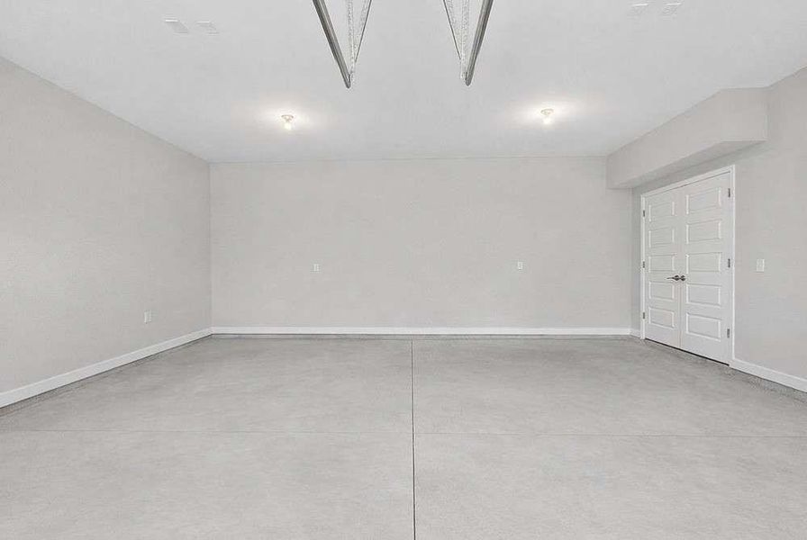 Spacious, unfurnished interior of a new home in , Fayetteville (Image 12).