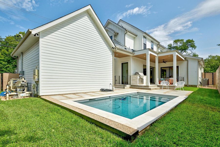 Exterior details and patio area of a home in , Austin (Image 23).