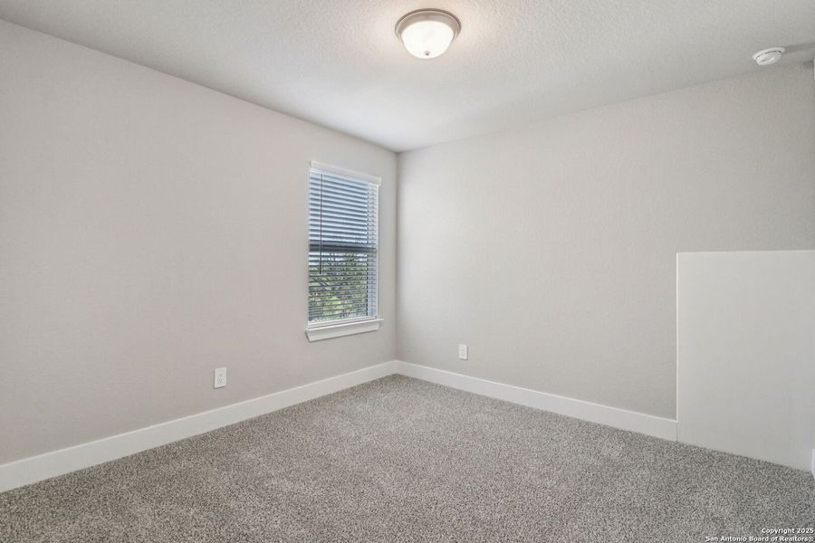 Spacious, unfurnished interior of a new home in Carmel Ranch, Schertz (Image 35). Spacious, unfurnished interior of a new home in Carmel Ranch, Schertz (Image 35).