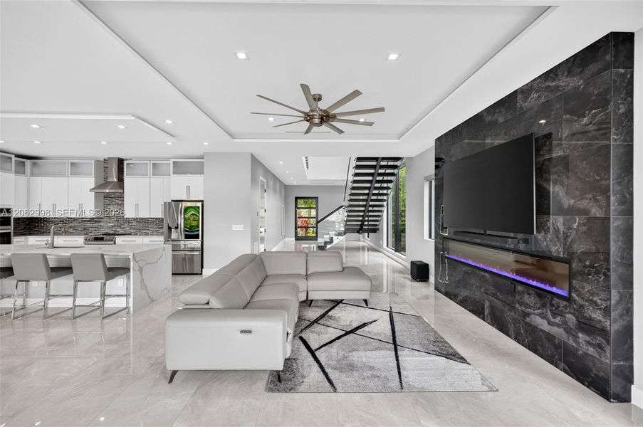 Furnished interior view inside a new home in , Fort Lauderdale (Image 19).