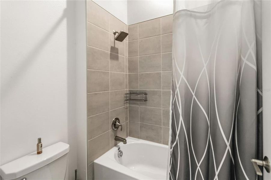 Furnished interior view inside a new home in Providence, Davenport (Image 9).