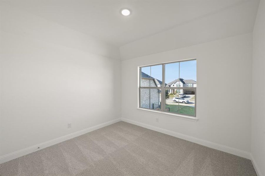 4413 Wheatbud- Bedroom-3