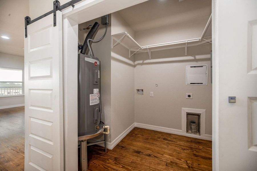 Image 43 of a home in .