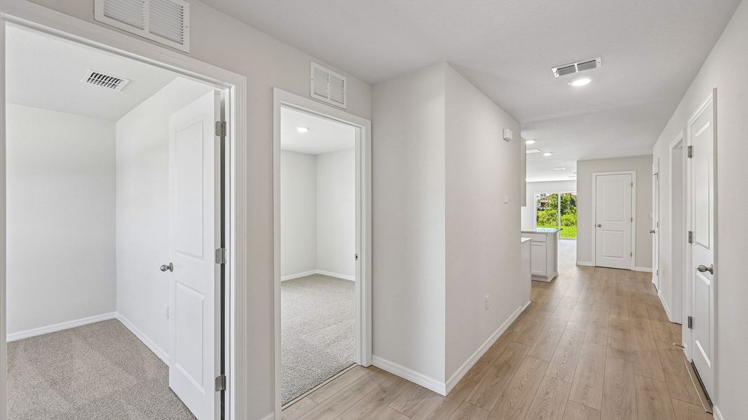 Spacious, unfurnished interior of a new home in Oakfield Lakes, Parrish (Image 12). Spacious, unfurnished interior of a new home in Oakfield Lakes, Parrish (Image 12).