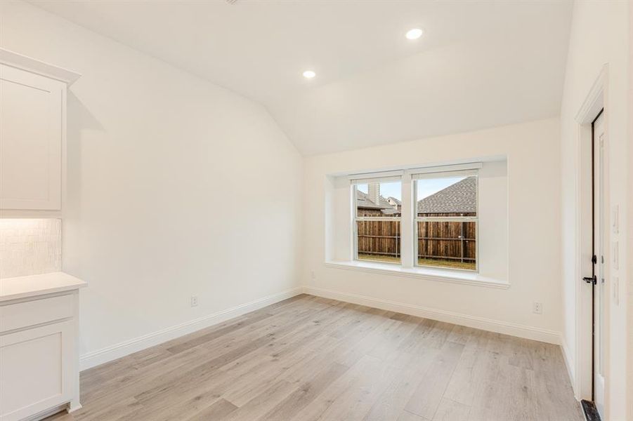 Spacious, unfurnished interior of a new home in West Crossing, Anna (Image 22). Spacious, unfurnished interior of a new home in West Crossing, Anna (Image 22).