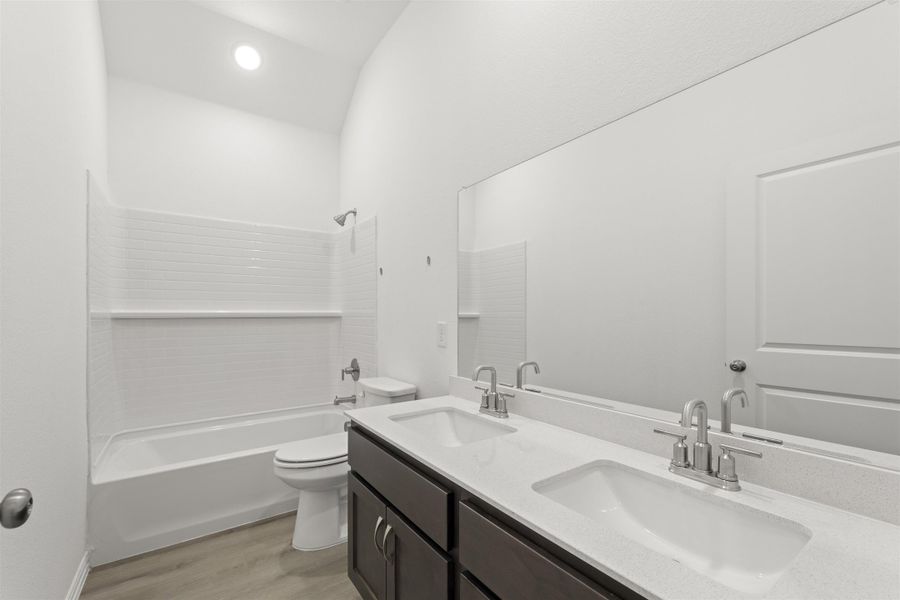 Heath Home Plan by Ashton Woods Heath Home Plan by Ashton Woods