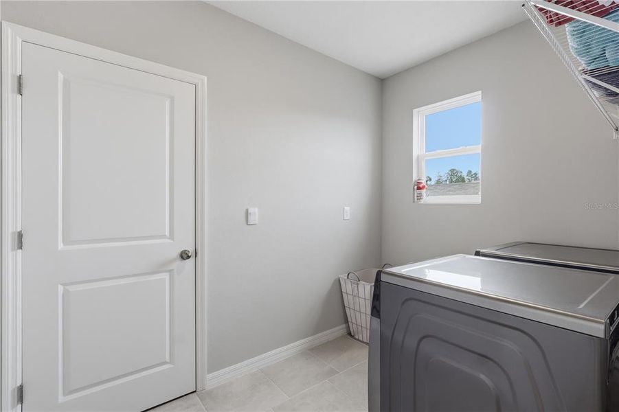 Furnished interior view inside a new home in Deerbrook, Land O' Lakes (Image 16).