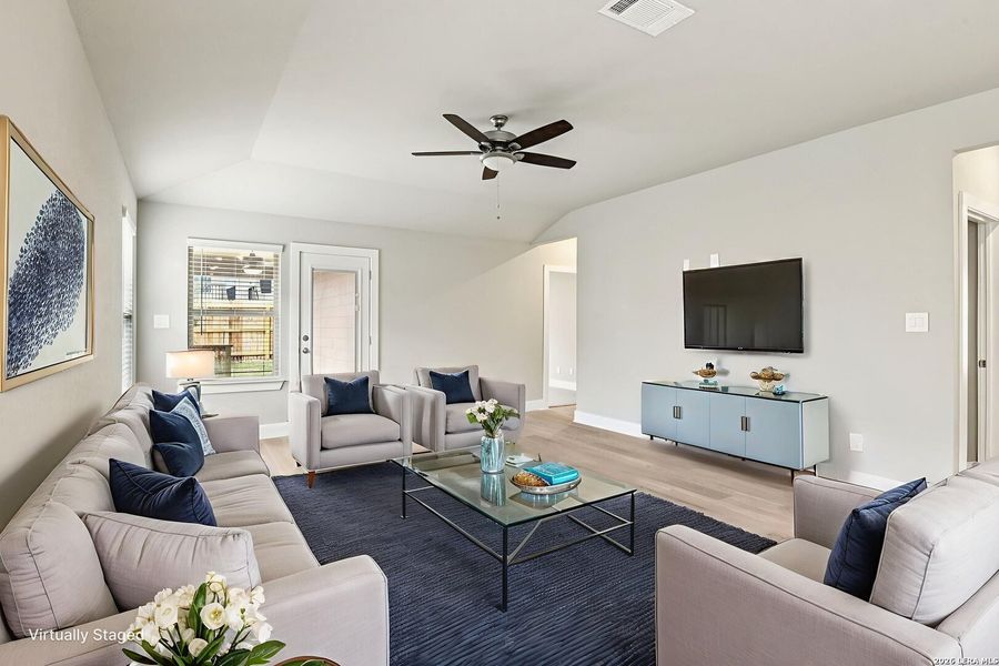 Furnished interior view inside a new home in Lark Canyon, New Braunfels (Image 15).