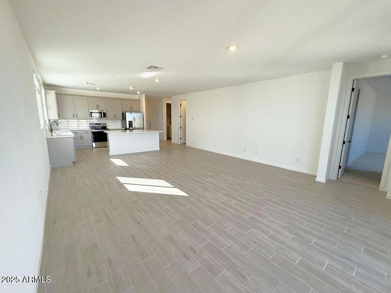 Kitchen, dining and great room2