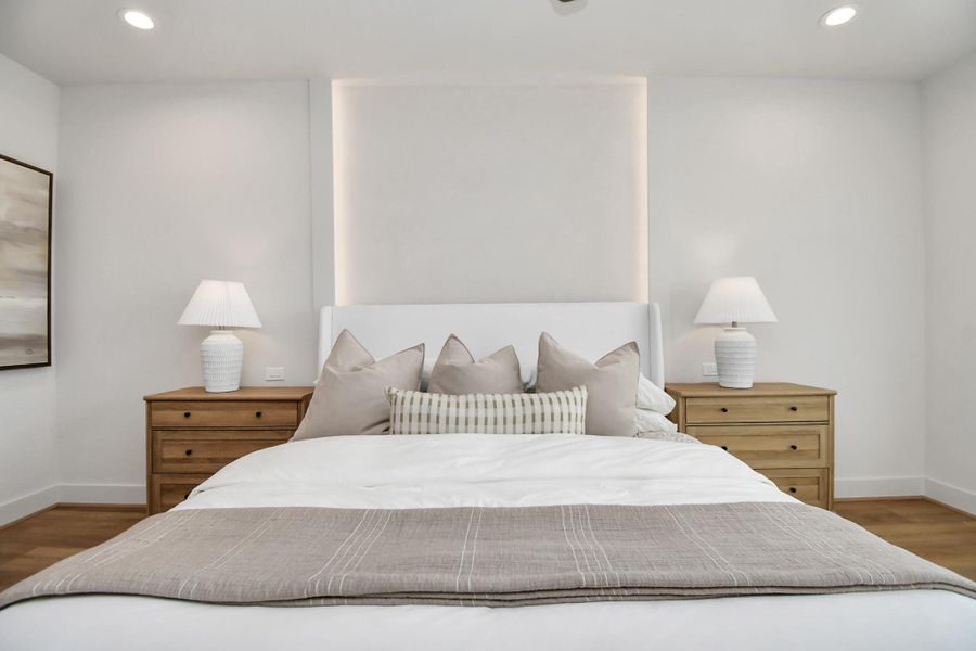 IMAGE REPRESENTATIVE OF THE PLAN ONLY. FEATURES AND SELECTIONS MAY VARY.