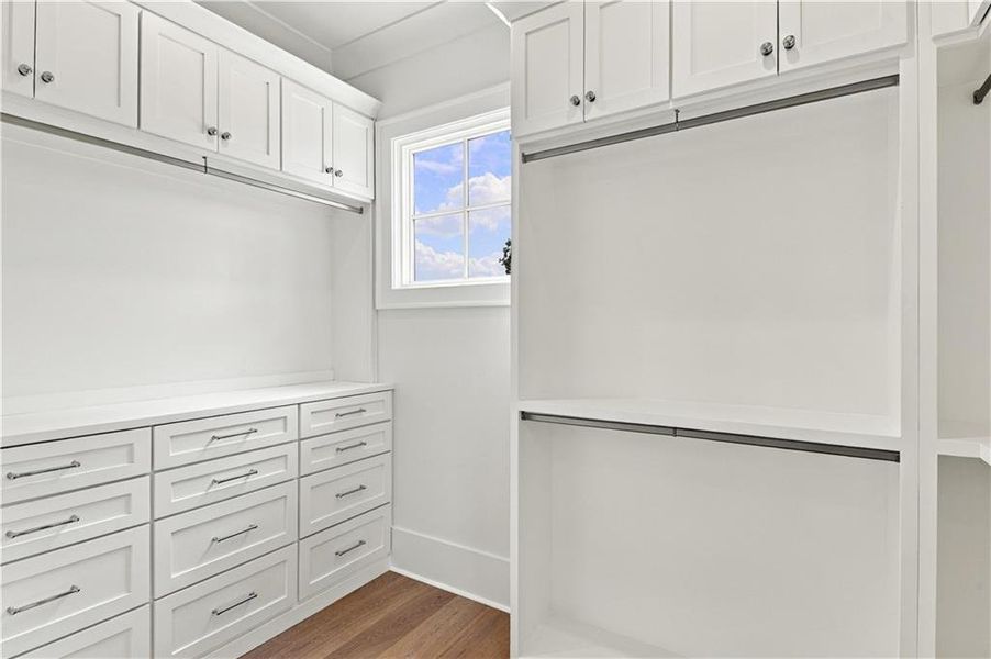 Image 36 of a home in .