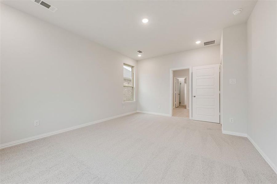 Spacious, unfurnished interior of a new home in Sutton Fields, Celina (Image 33). Spacious, unfurnished interior of a new home in Sutton Fields, Celina (Image 33).