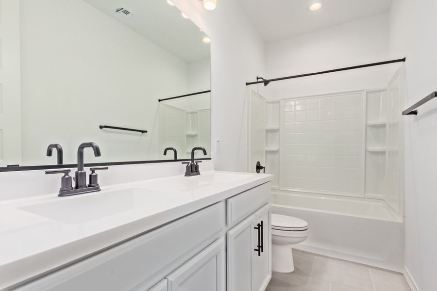 Close-up of interior finishes inside a home in Allen Ranches, Litchfield Park (Image 7). Close-up of interior finishes inside a home in Allen Ranches, Litchfield Park (Image 7).