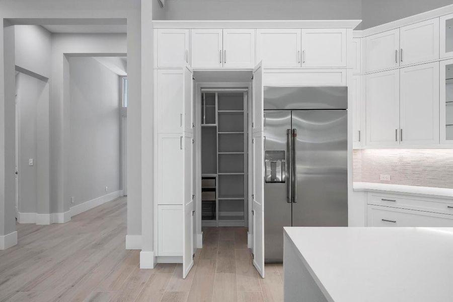 129 Strand Drive - Kitchen 5 Oceanic Gra