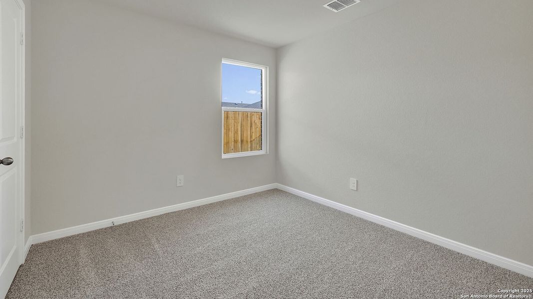 Spacious, unfurnished interior of a new home in Whisper South, San Marcos (Image 15).
