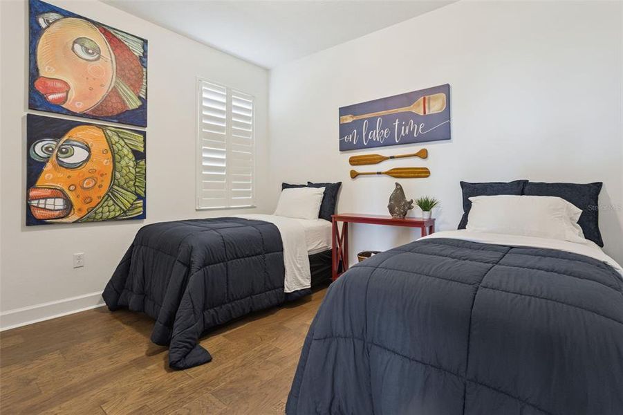 Furnished interior view inside a new home in , Tavares (Image 45).