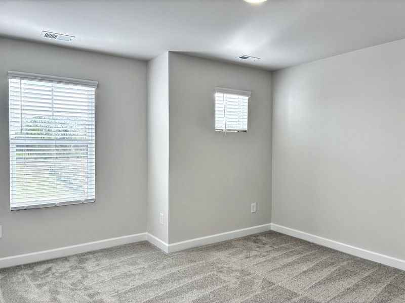 Spacious, unfurnished interior of a new home in Reidville Town Center, Reidville (Image 20).
