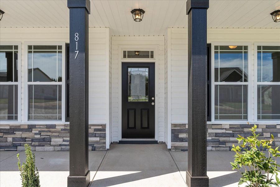 Representative exterior details of a home built from the Cherokee by Enchanted Homes in Lonesome Dove, San Antonio (Image 3).