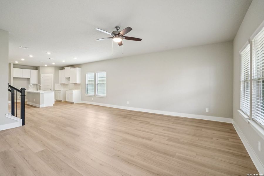 Spacious, unfurnished interior of a new home in Legendary Trails - Premier Series, Cibolo (Image 51).