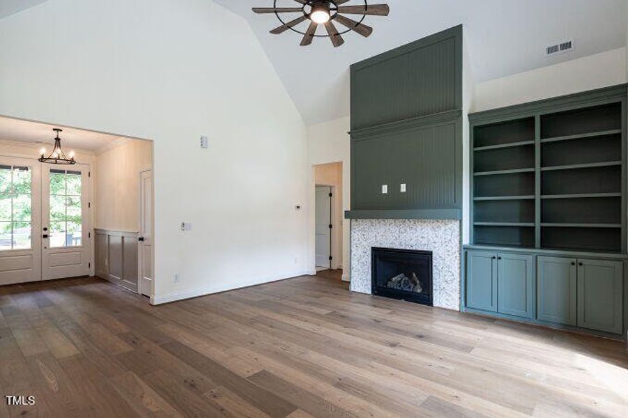 009-680x453-family-room