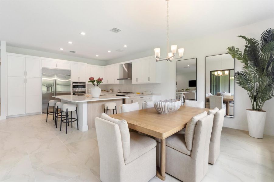 Dining Room & Kitchen Dining Room & Kitchen