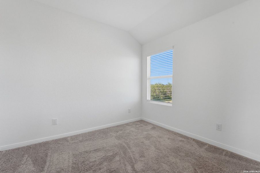 Spacious, unfurnished interior of a new home in Guadalupe Heights, Seguin (Image 24).
