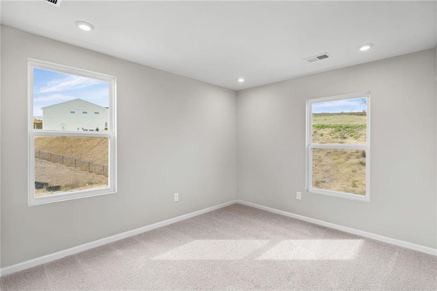 Spacious, unfurnished interior of a new home in Villas at Gold Creek, Dawsonville (Image 31).