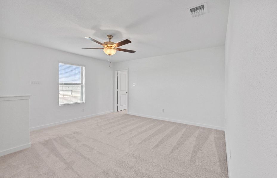 Spacious, unfurnished interior of a new home in Sonterra, Jarrell (Image 25). Spacious, unfurnished interior of a new home in Sonterra, Jarrell (Image 25).