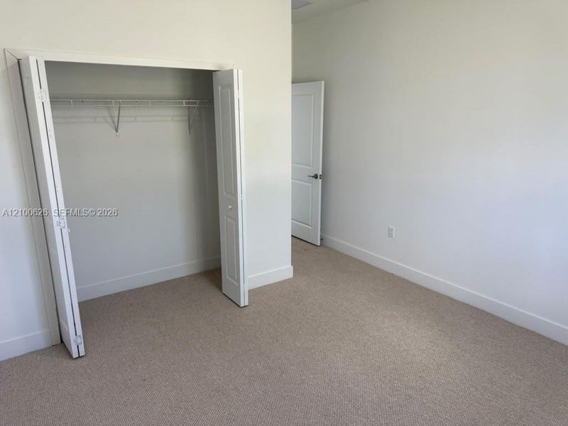 Spacious, unfurnished interior of a new home in , Homestead (Image 17).