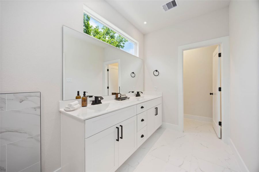 Furnished interior view inside a new home in , Houston (Image 19).