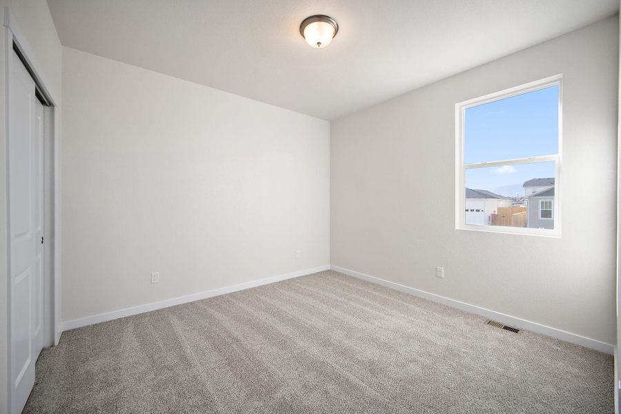 Spacious, unfurnished interior of a new home in The Glen, Colorado Springs (Image 19). Spacious, unfurnished interior of a new home in The Glen, Colorado Springs (Image 19).