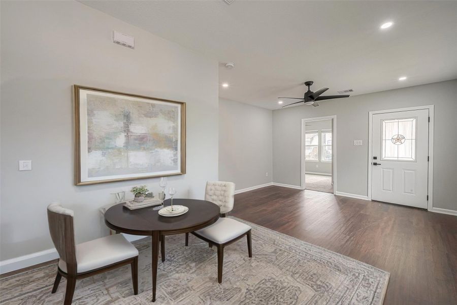 Virtually staged dining area Virtually staged dining area